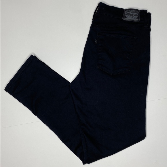 Levi's Denim - Women’s Levi's 312 size 32